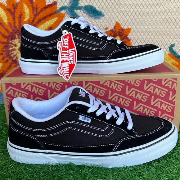 Vans Men’s Bearcat Canvas Black/Whitesneakers - skateboard-athletic shoes
